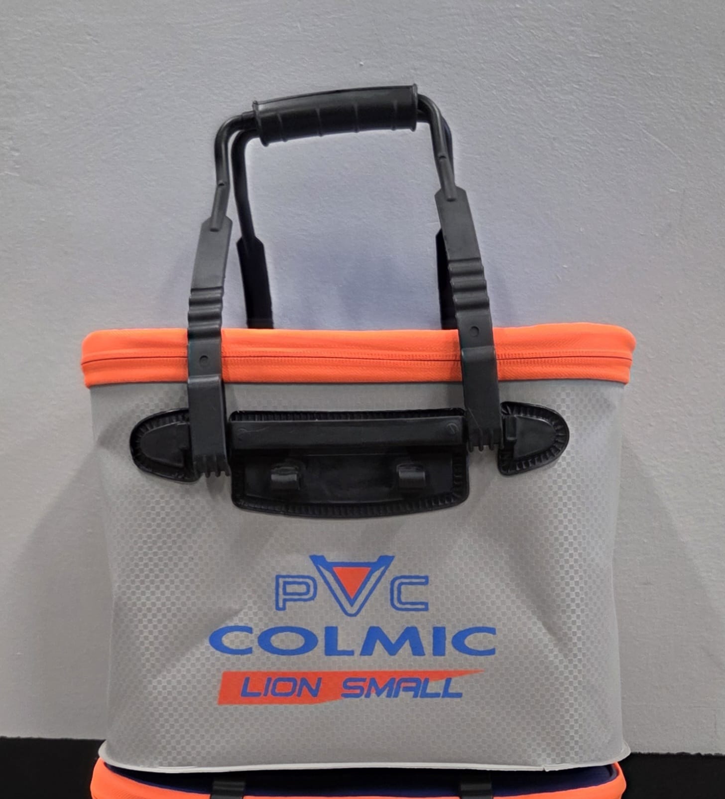 PVC: LION SMALL (30x22 x h.22cm)